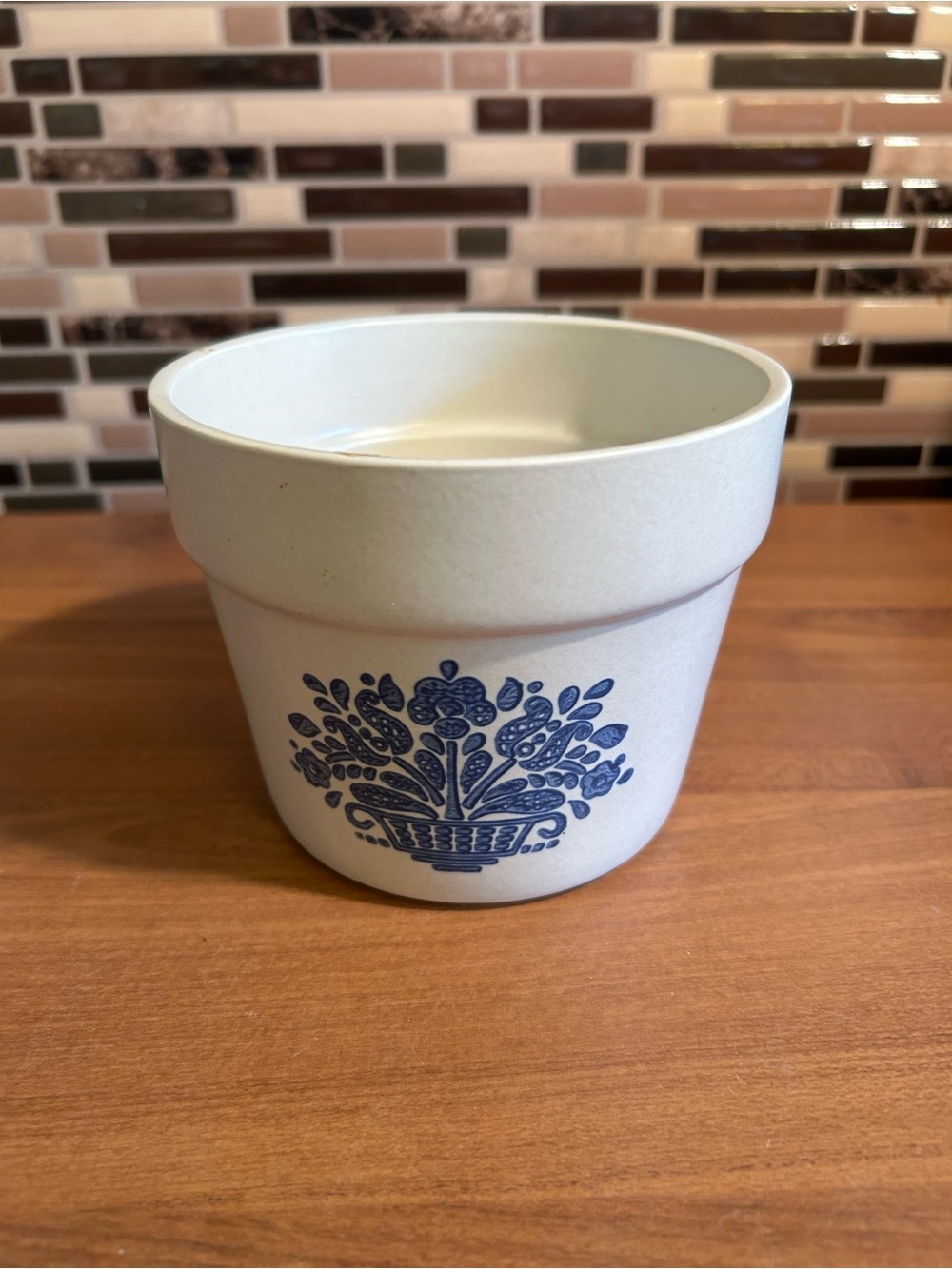 Vintage Pfaltzgraff Yorketowne Blue Floral Stoneware Planter